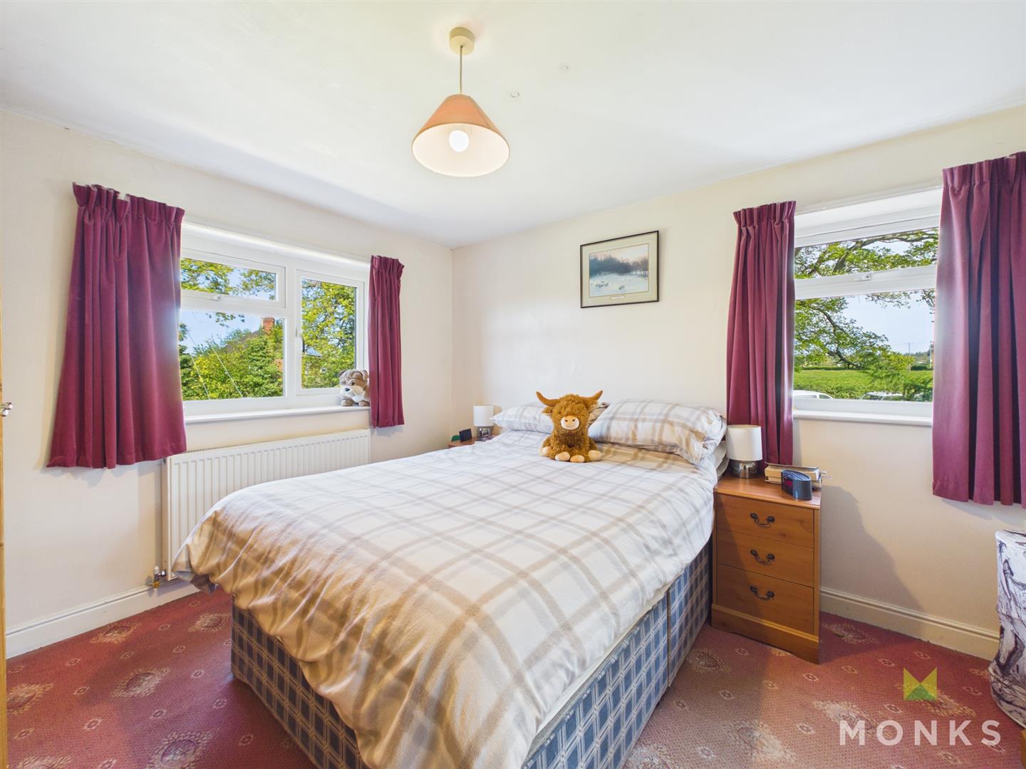 70 The Leasowes, Shrewsbury, SY5 9LU For Sale